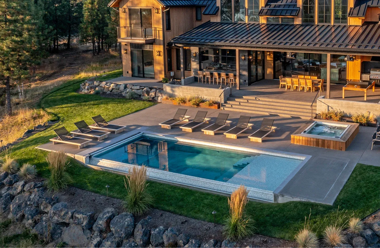 Residential pools and spas hero 1 new1