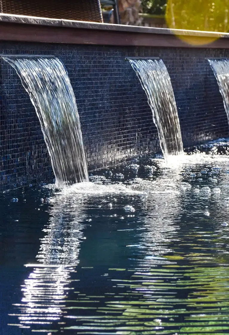 Water falls and water walls